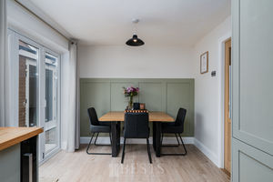 Paddock Rise Beechwood